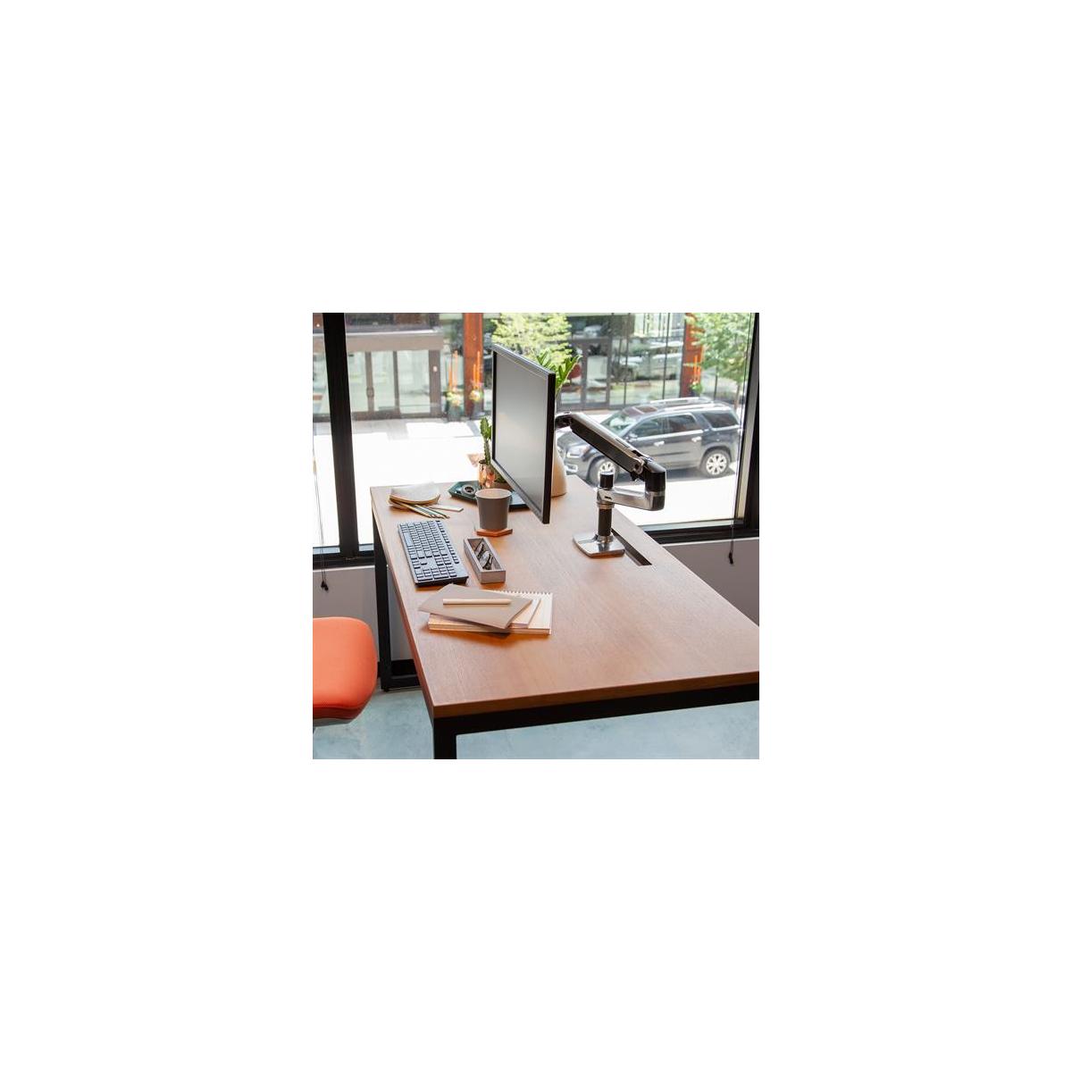 Ergotron LX Series Desk Mount LCD Arm Supporto Regolabile per Monitor da Scrivania Nero