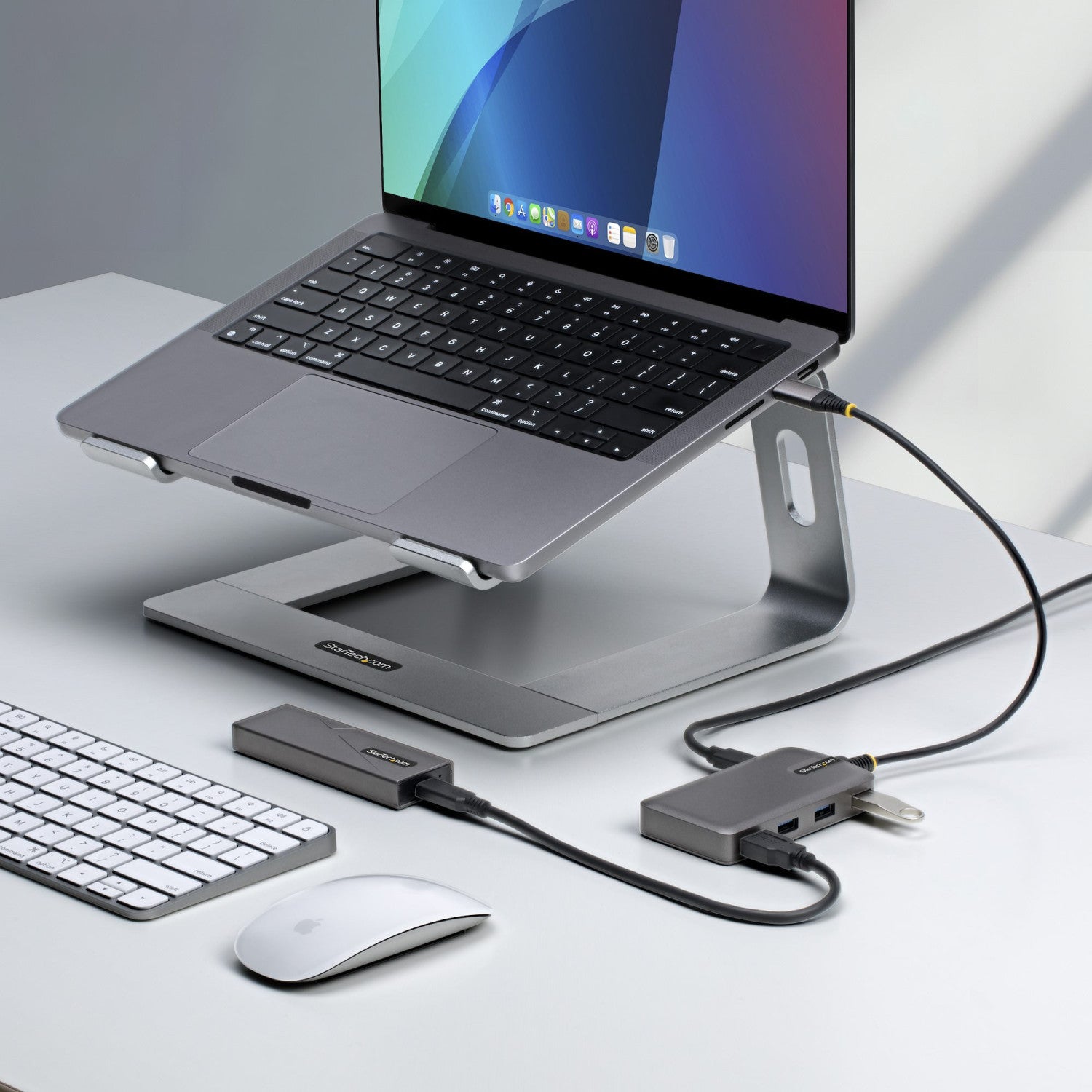 StarTech.com 5G4AC-USB-C-HUB hub di interfaccia USB 3.2 Gen 1 (3.1 Gen 1) Type-C 5000 Mbit/s Grigio