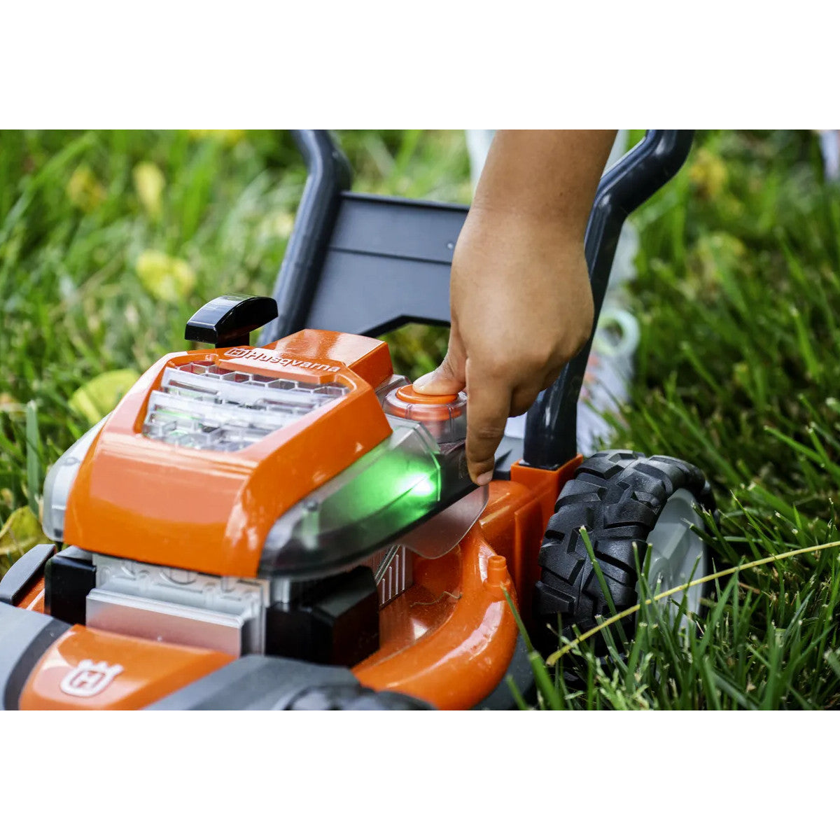 Husqvarna 546 27 26-01 gioco di ruolo