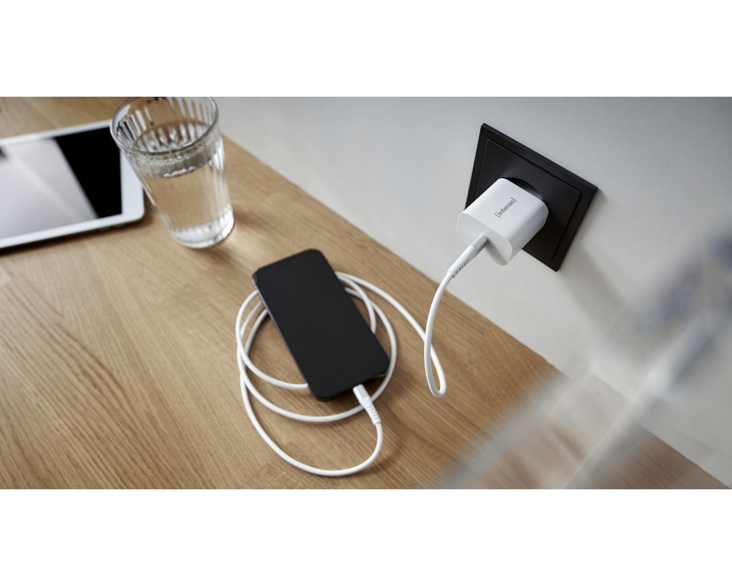 Intenso POWER ADAPTER USB-C/7802012 Universale Bianco AC Ricarica rapida Interno
