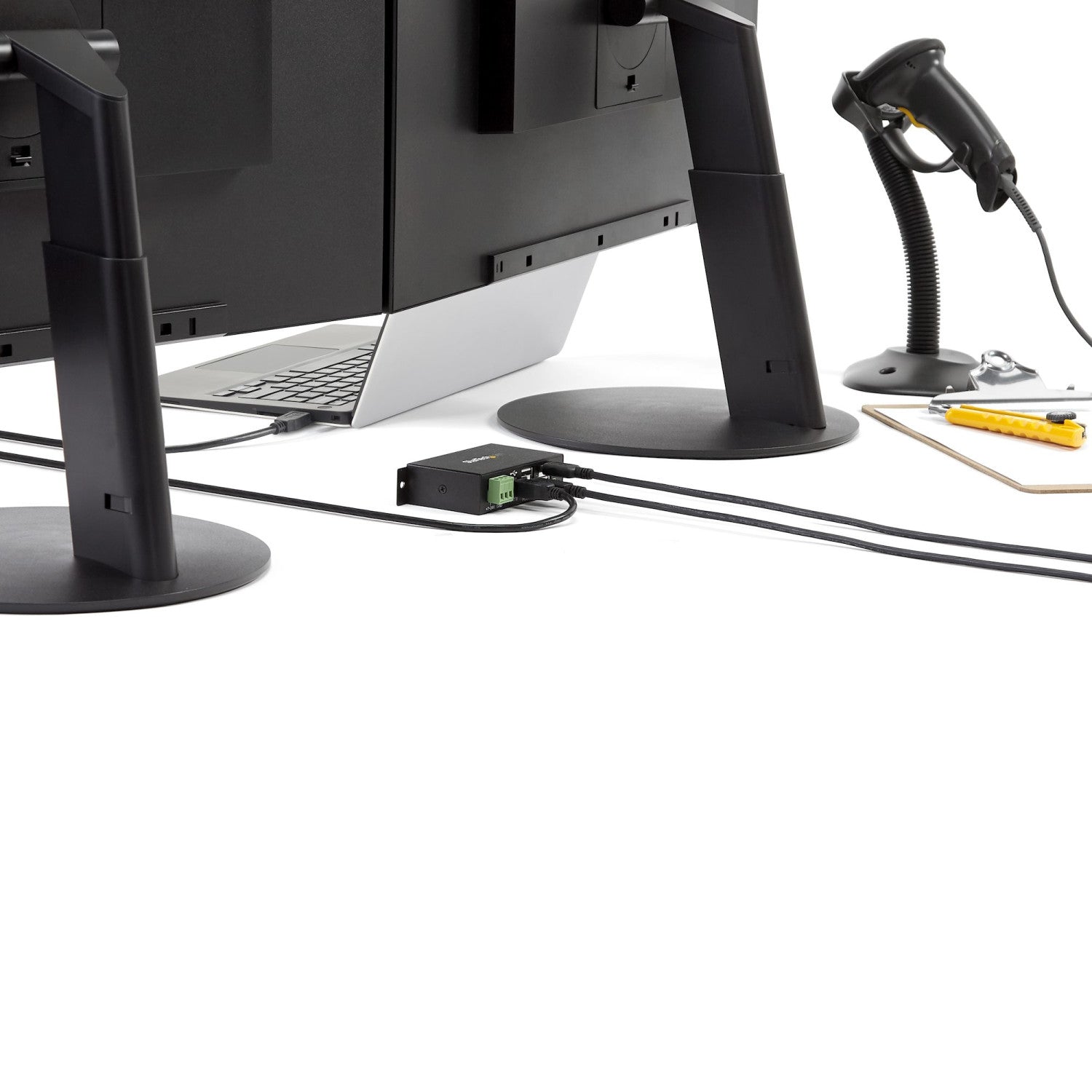 StarTech.com ST4200USBM hub di interfaccia USB 2.0 Type-B 480 Mbit/s Nero