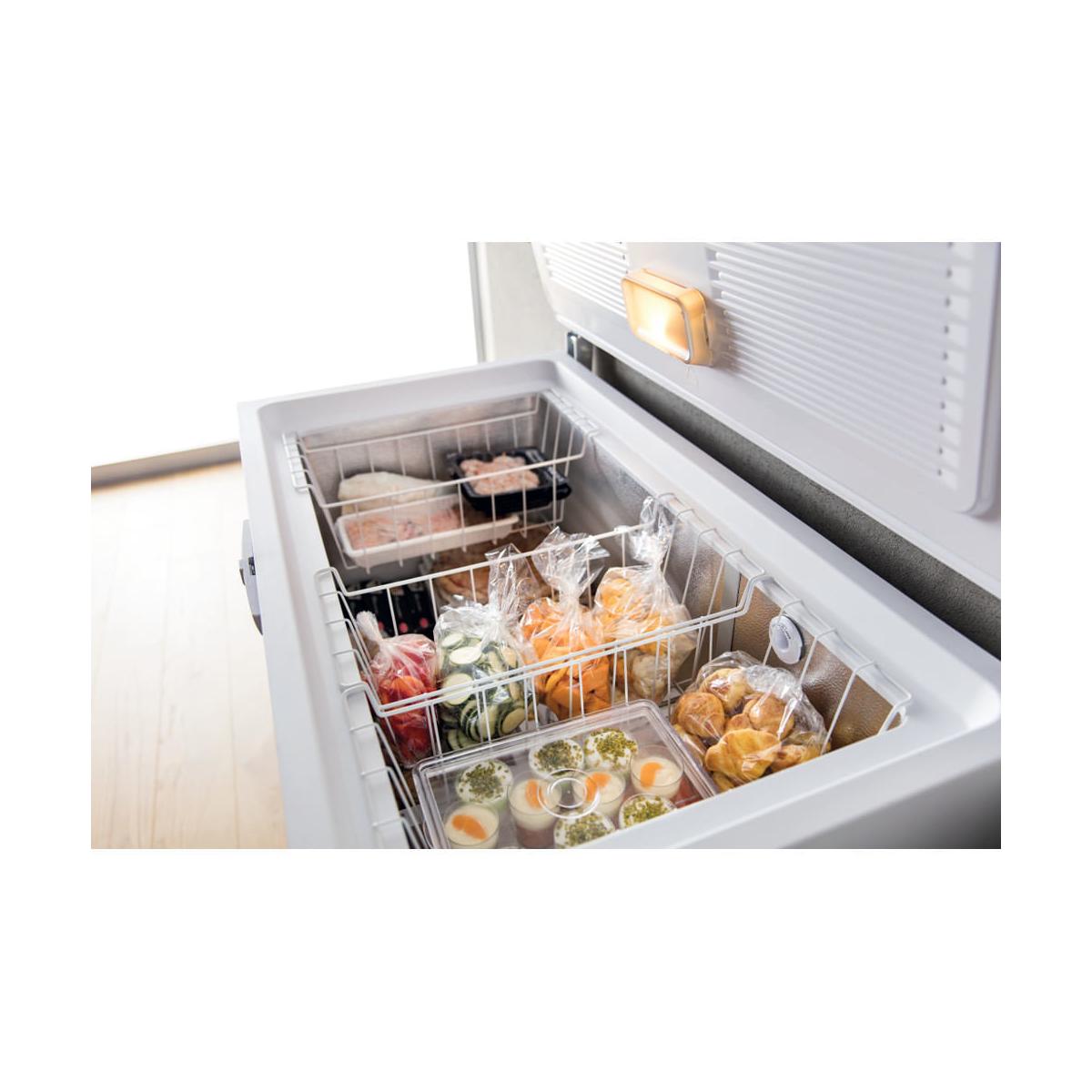 Whirlpool Congelatore a pozzetto - WHE31352 FO 2