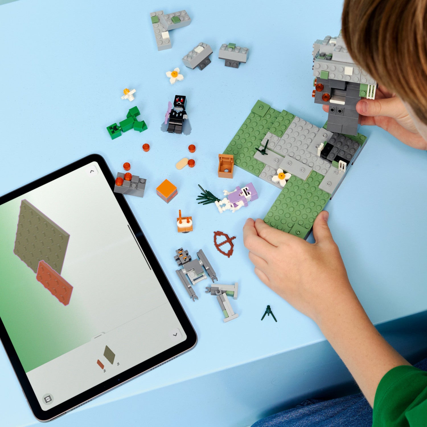 LEGO Minecraft Giardino Pallido 21586 Set da Costruzione 243 Pezzi per Bambini 7 Anni