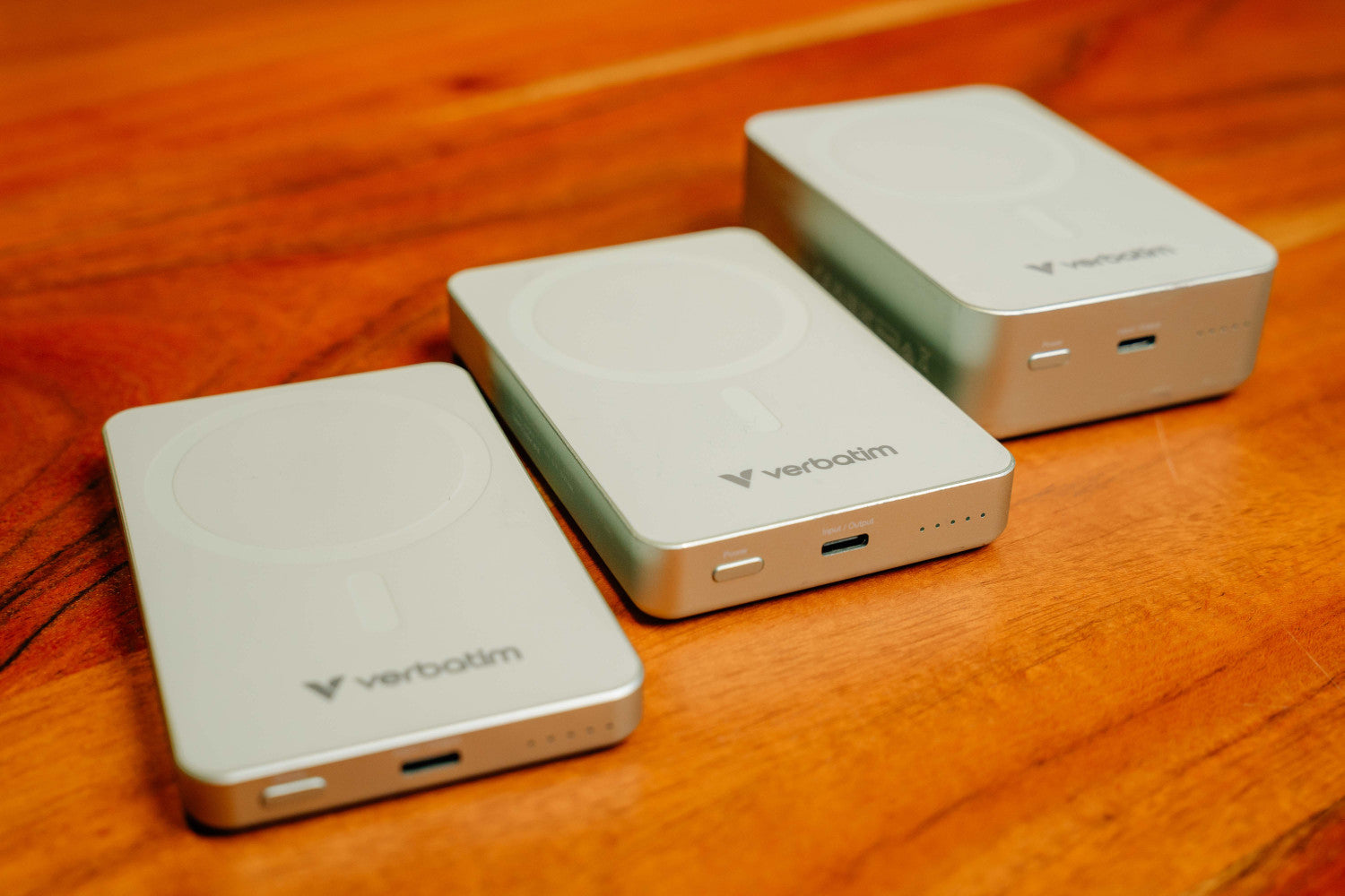 Verbatim Charge 'n' Go Essentials 10000 mAh Carica wireless Verde