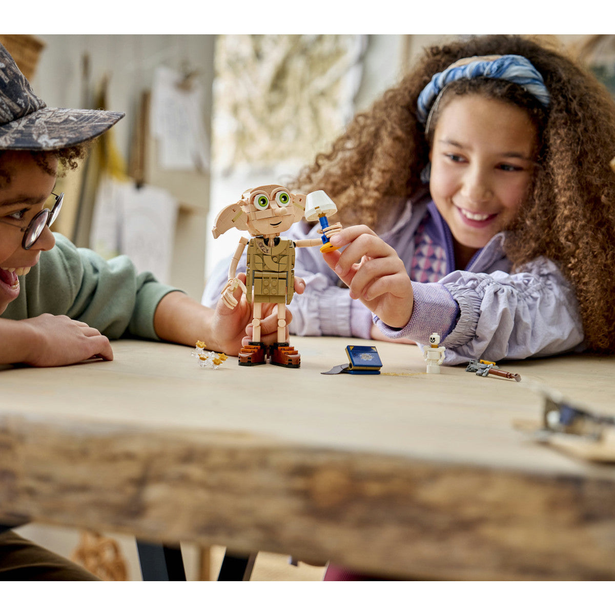 LEGO Harry Potter 76469 2in1 Dobby L'Elfo Libero, Gioco Trasformabile in Kreacher, Decorazione Cameretta, Regalo Bambini 8