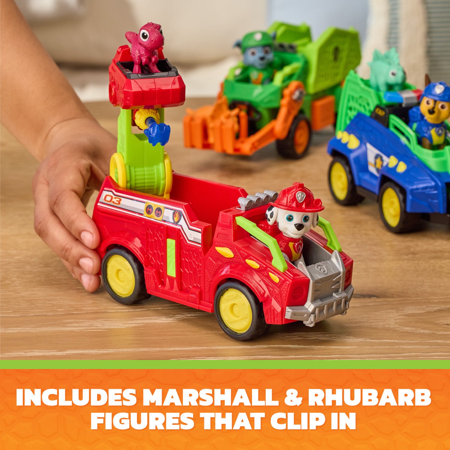 PAW Patrol : The Dino Movie, camion dei pompieri Marshall Dino Rescue con lanciamissili rotante a 360 con 2 action figure, giocattoli per bambine e bambini dai 3 anni in su