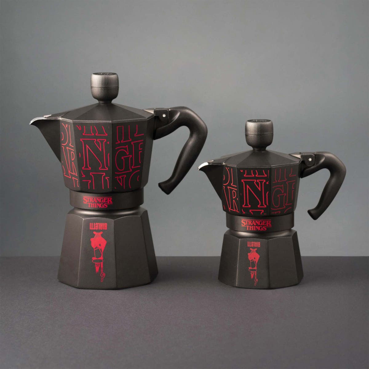 Bialetti Stranger Things Moka Nero, Rosso