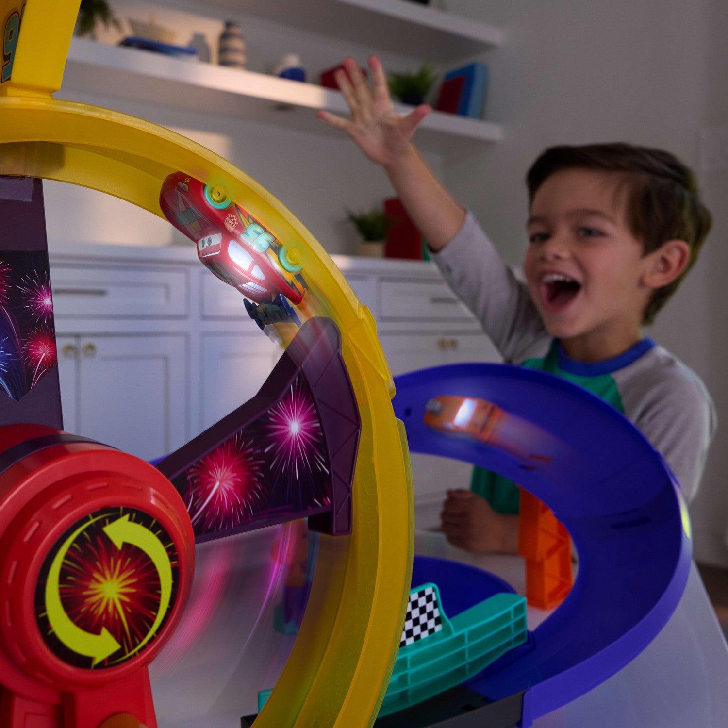 Disney Pixar Cars JMT57 veicolo giocattolo