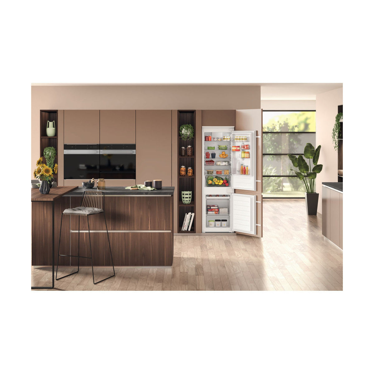 Hotpoint Ariston Frigorifero combinato ad incasso HAC18D011A1