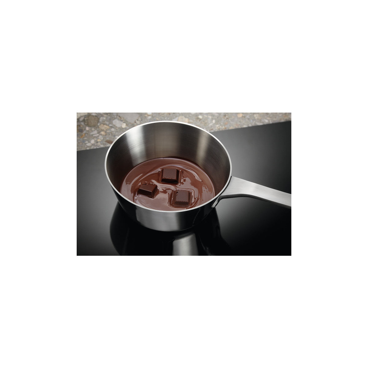 Electrolux EIS82449 Nero Da incasso 80 cm Piano cottura a induzione 4 Fornelli