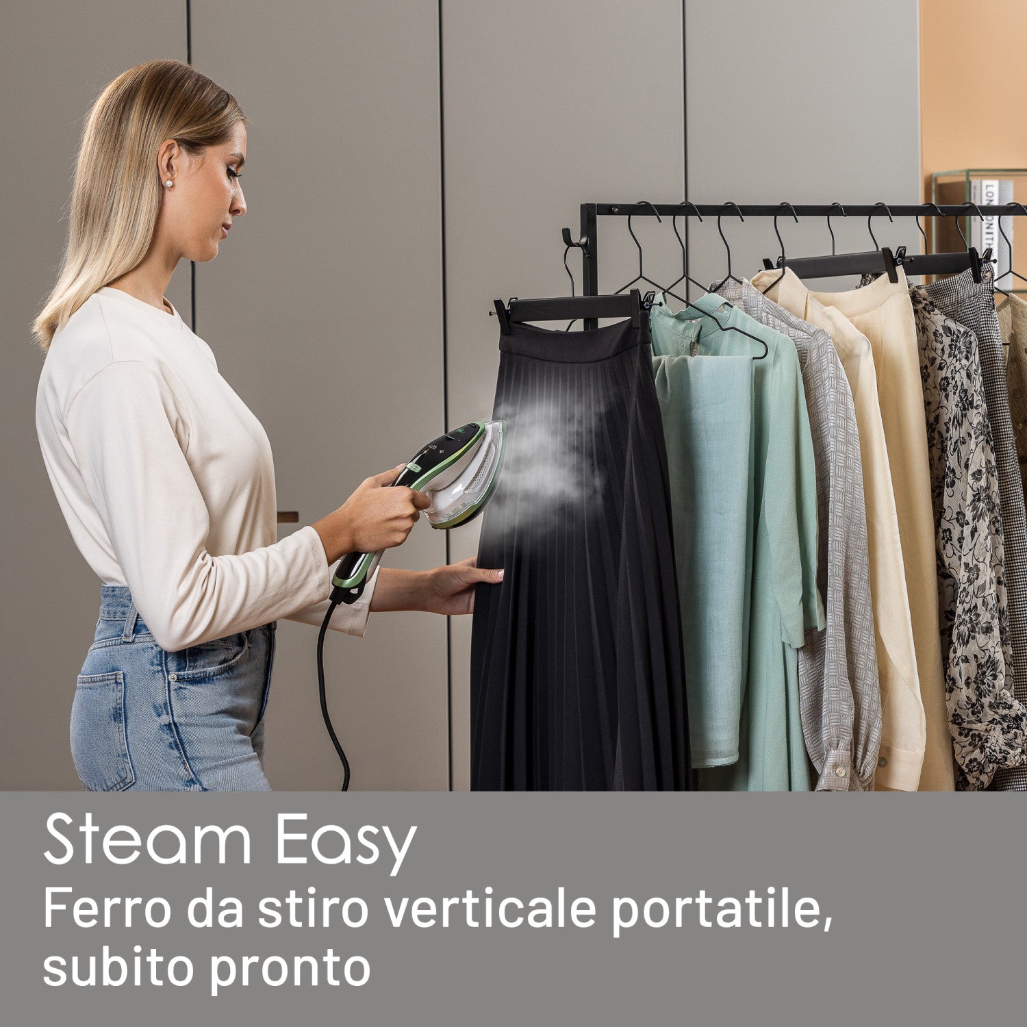 Imetec Steam Easy, ferro da stiro portatile verticale, stira in verticale e orizzontale, piastra ceramica, tripla regolazione di vapore e temperatura, display digitale, pronto in 30pollici, 1200 Watt