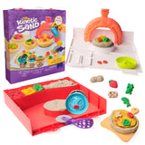Kinetic Sand , Set di Gioco Squish Pizza, con 452 g di Sabbia e 5 Attrezzi, Giocattoli per Bambini e Bambine, 5 Anni