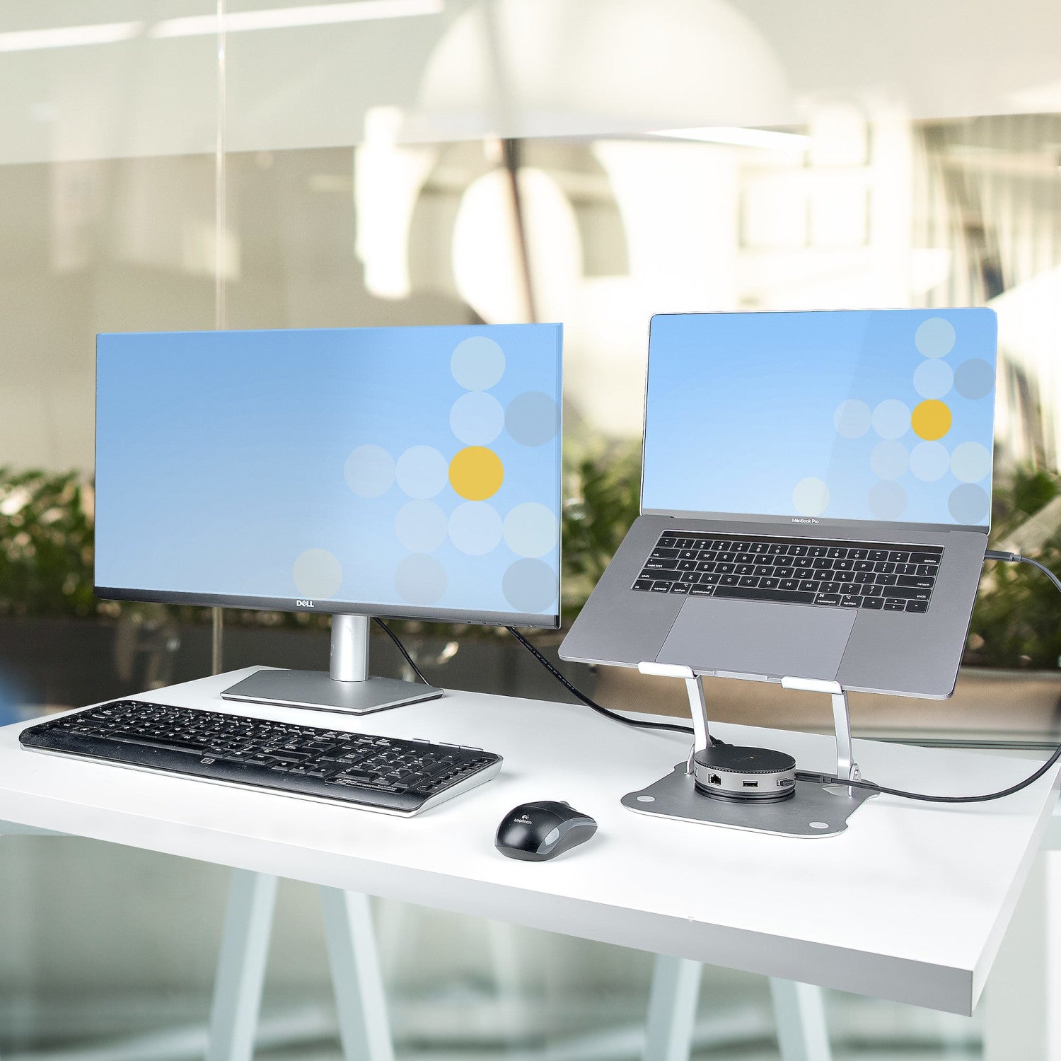 StarTech ADJ-LAPTOP-RISER Supporto Stand da Scrivania per Laptop Notebook Argento