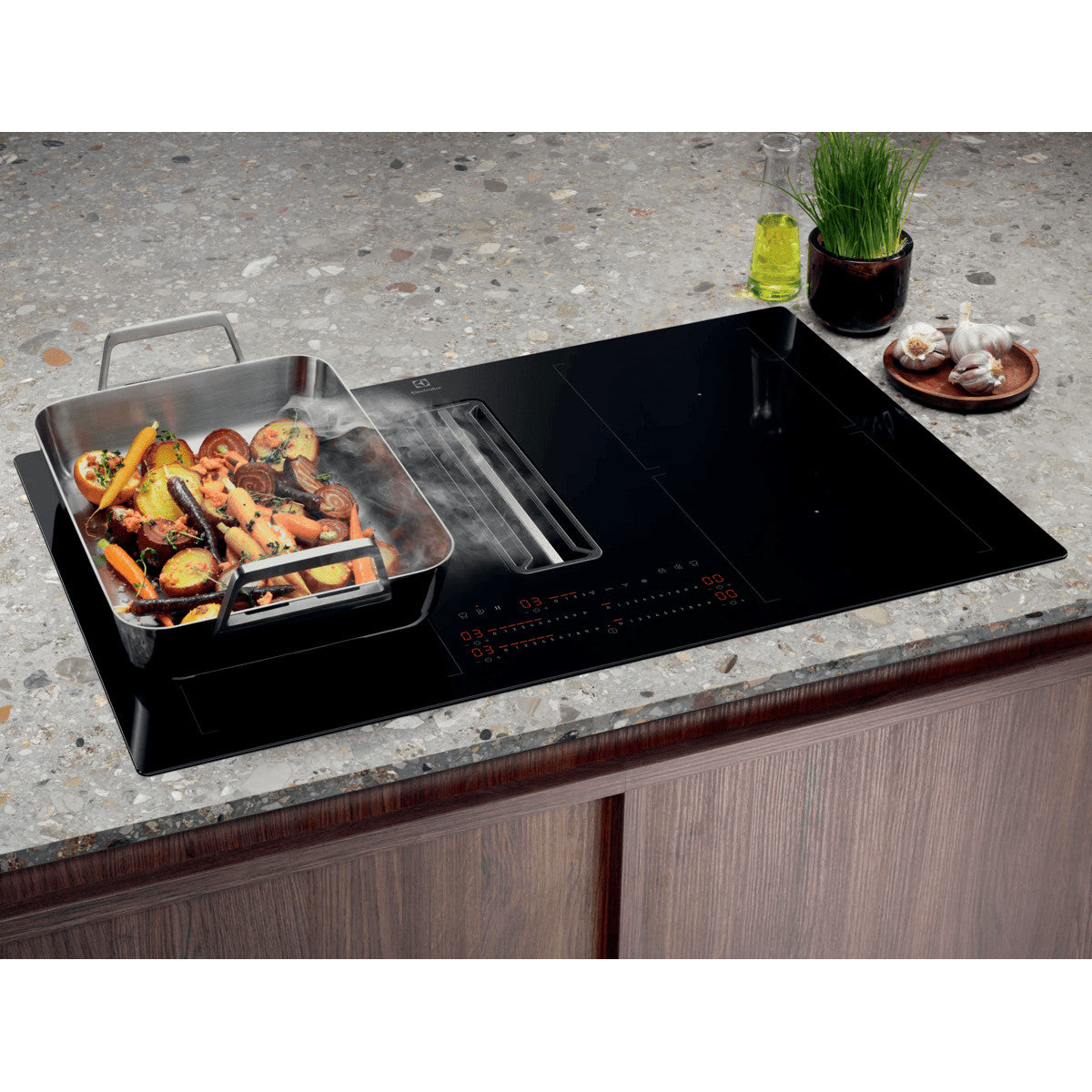 Electrolux KCD84453CK Piano ad induzione con cappa integrata Bridge con eXtractor versione aspirante Venduto come Grado B 7332543837465