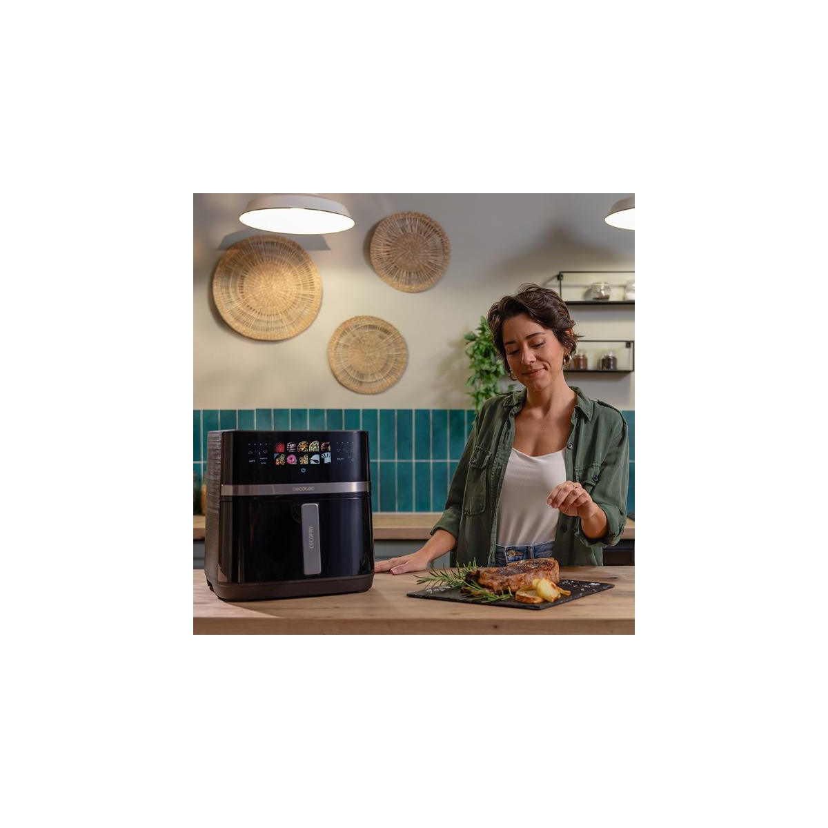 Cecotec Cecofry e Grill Duoheat 8000 Singolo 8 L Indipendente 2200 W Friggitrice ad aria calda Nero