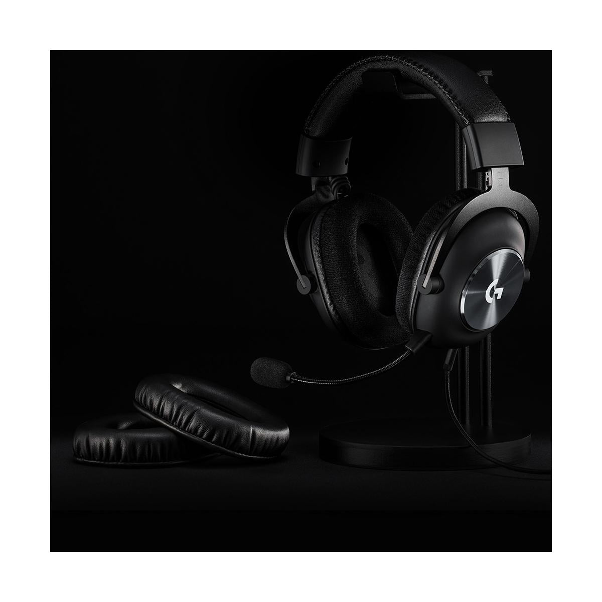 Logitech PRO X Cuffie a Padiglione Auricolare con Microfono da Gaming Nero