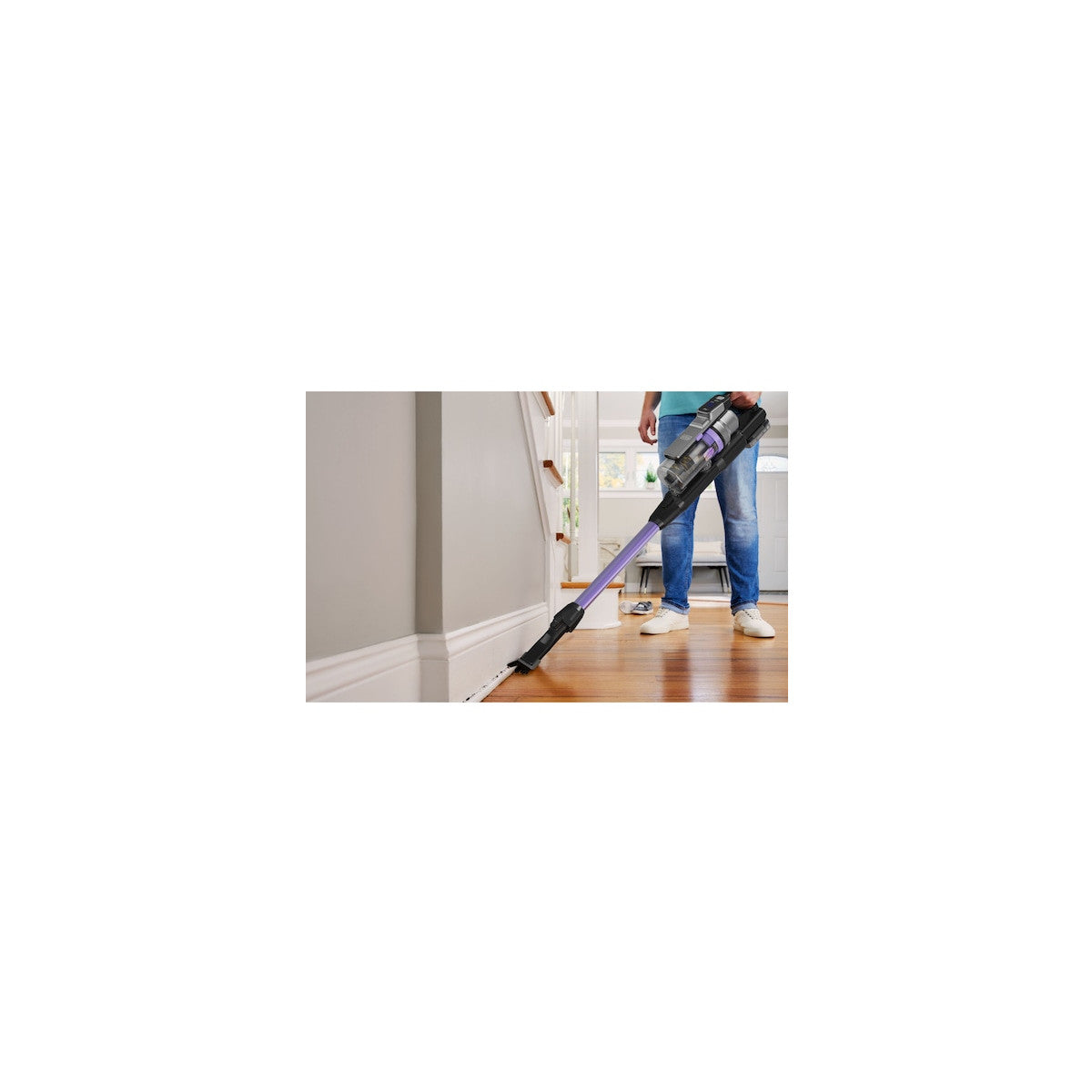 Black Decker Aspirapolvere elettrica Batteria Secco Senza sacchetto 0,65 L Viola 2,5 Ah