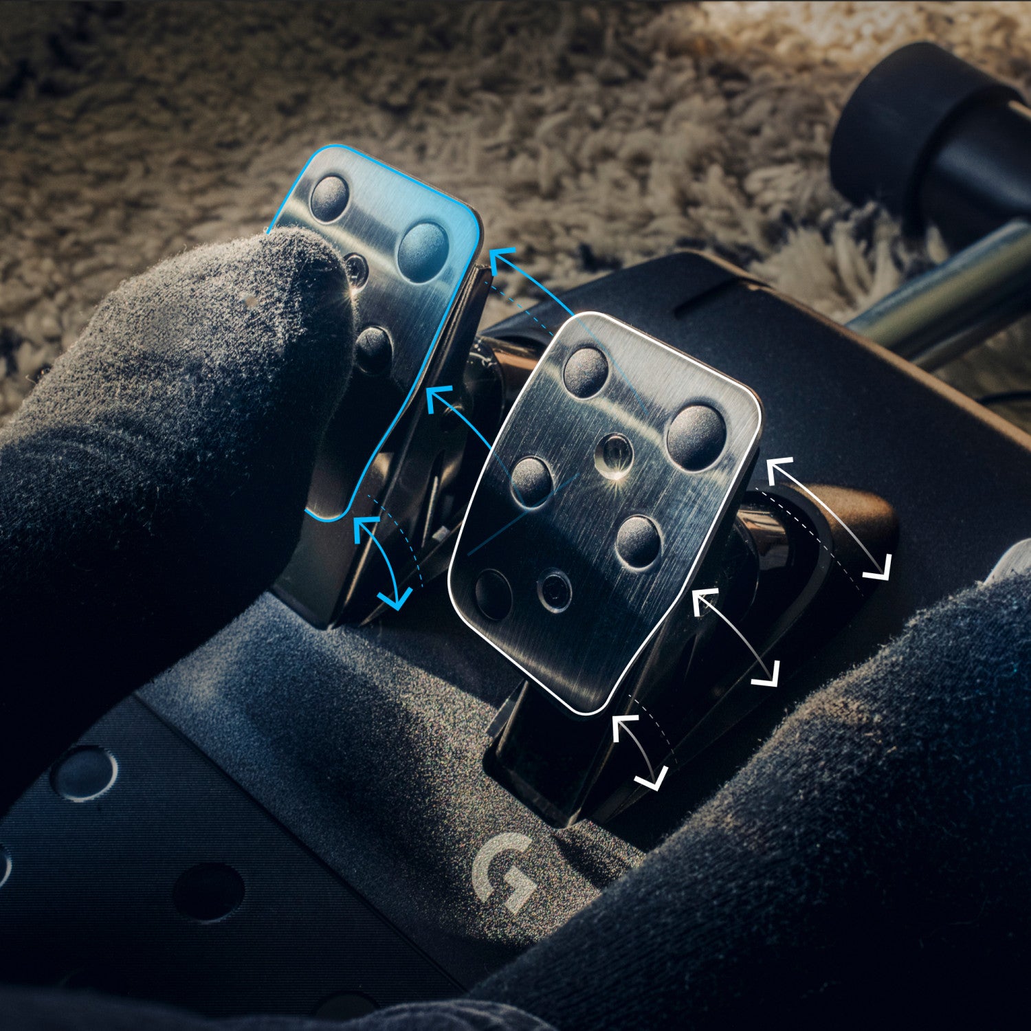 Logitech G923 Sterzo con Pedali Analogico Digitale USB 2.0 per PC Xbox One / Series S X Nero