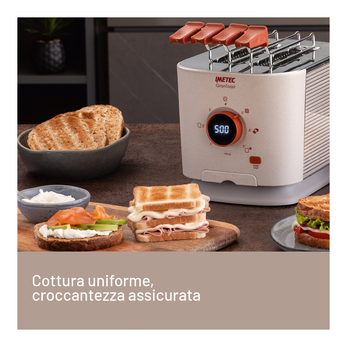 Imetec Grantoast - Tostapane 2 Fette XL con Pinze Apribili per Toast Farciti - 7 Livelli Doratura, Facile Pulizia, Display LED, Griglia Scalda Brioche, Pizzette e Focacce, Timer Digitale, Acciaio Inox.