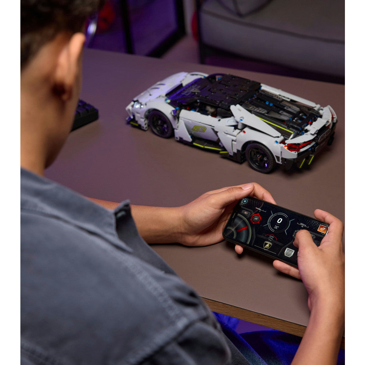 LEGO Technic Lamborghini Revuelto 42214 Auto Telecomandata 10 Anni 1135 Pezzi
