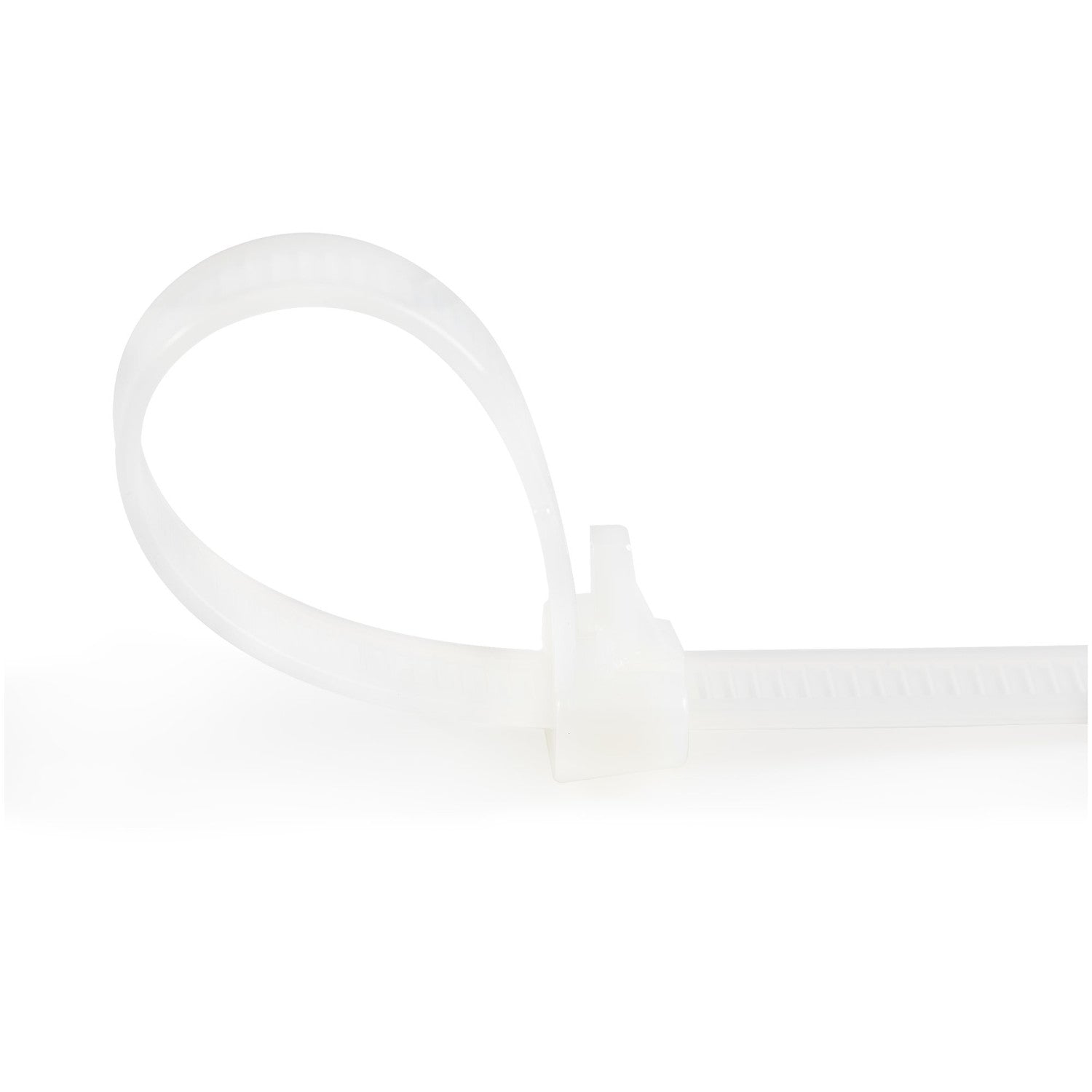 StarTech.com Fascette fermacavo riutilizzabili da 20 cm - 7 mm di larghezza, 50 mm di diametro del fascio e resistenza alla trazione 22 kg, fascette di nylon per interni/esterni, Omologati 94V-2/UL, 100 pezzi - bianco