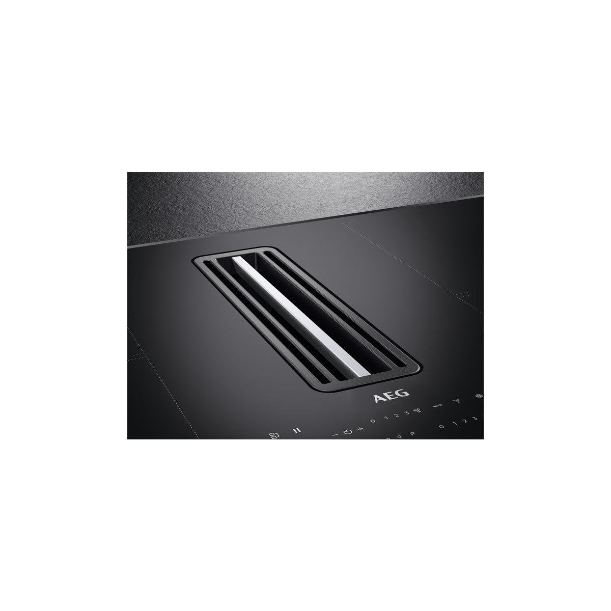 AEG CCE84779FB piano cottura Nero Da incasso 83 cm Piano cottura a induzione 4 Fornelli Cappa da incasso