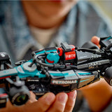 LEGO Speed Champions Mercedes-AMG F1 W15 Auto da Corsa 267 Pezzi 77244